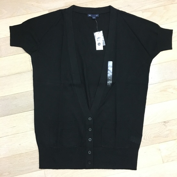 GAP Sweaters - GAP black v-neck short sleeve cardigan NEW